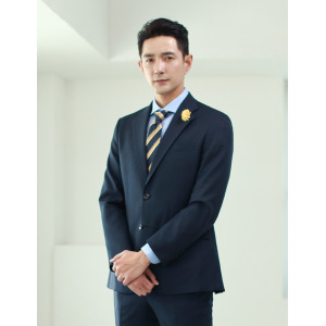 맨잇슈트 맨잇슈트 23시즌 사계절용 솔리드 퓨어울100 슬림핏 정장 MAIA01-127 735976