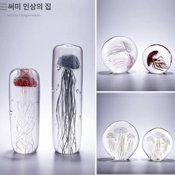 라이트 럭셔리 미니멀 라운드 크리스탈 글라스 해파리 마린 테마 거실 테이블 모델하우스 액세서리