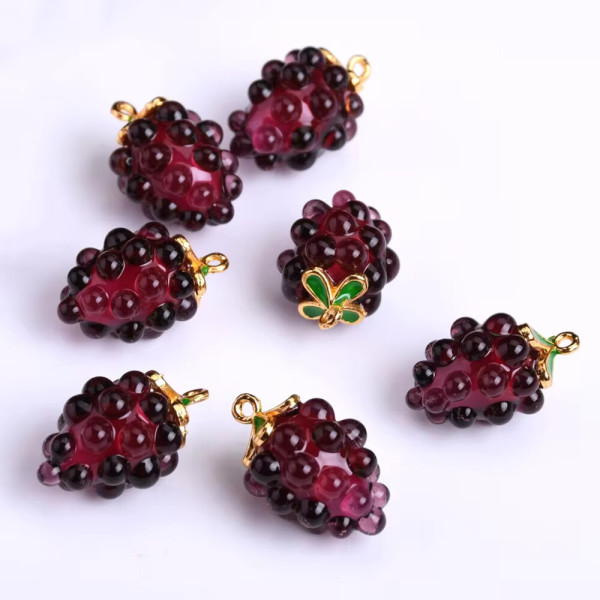 우드비즈 포도 모양 수제 램프워크 유리 펜던트 비즈 쥬얼리 DIY 귀걸이 결과물 20x13mm 2 개