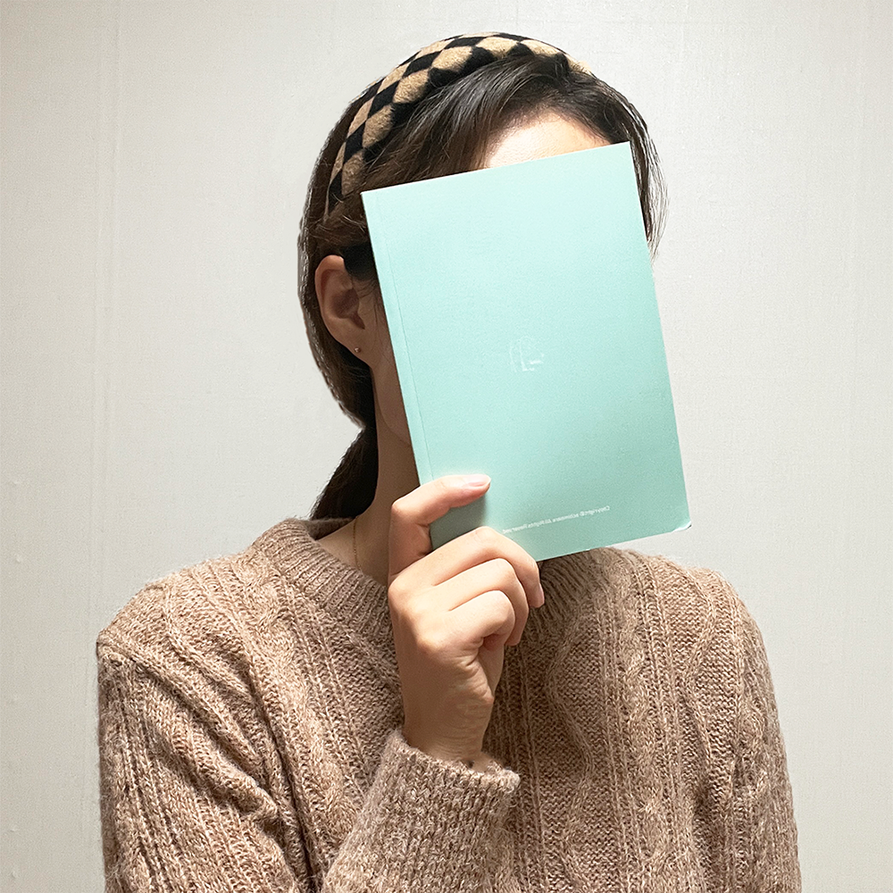 하이블레싱 넓은 체크 머리띠 헤어밴드 귀안아픈 볼륨