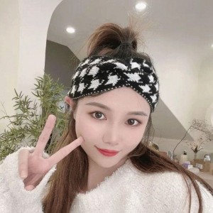 여성 하운드체크 패턴 니트 헤어터번 꼬임 헤어밴드