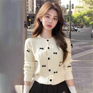 동상이몽 373회 김나현 스타일 리본 프릴 가디건 니트 자수 간절기 포인트