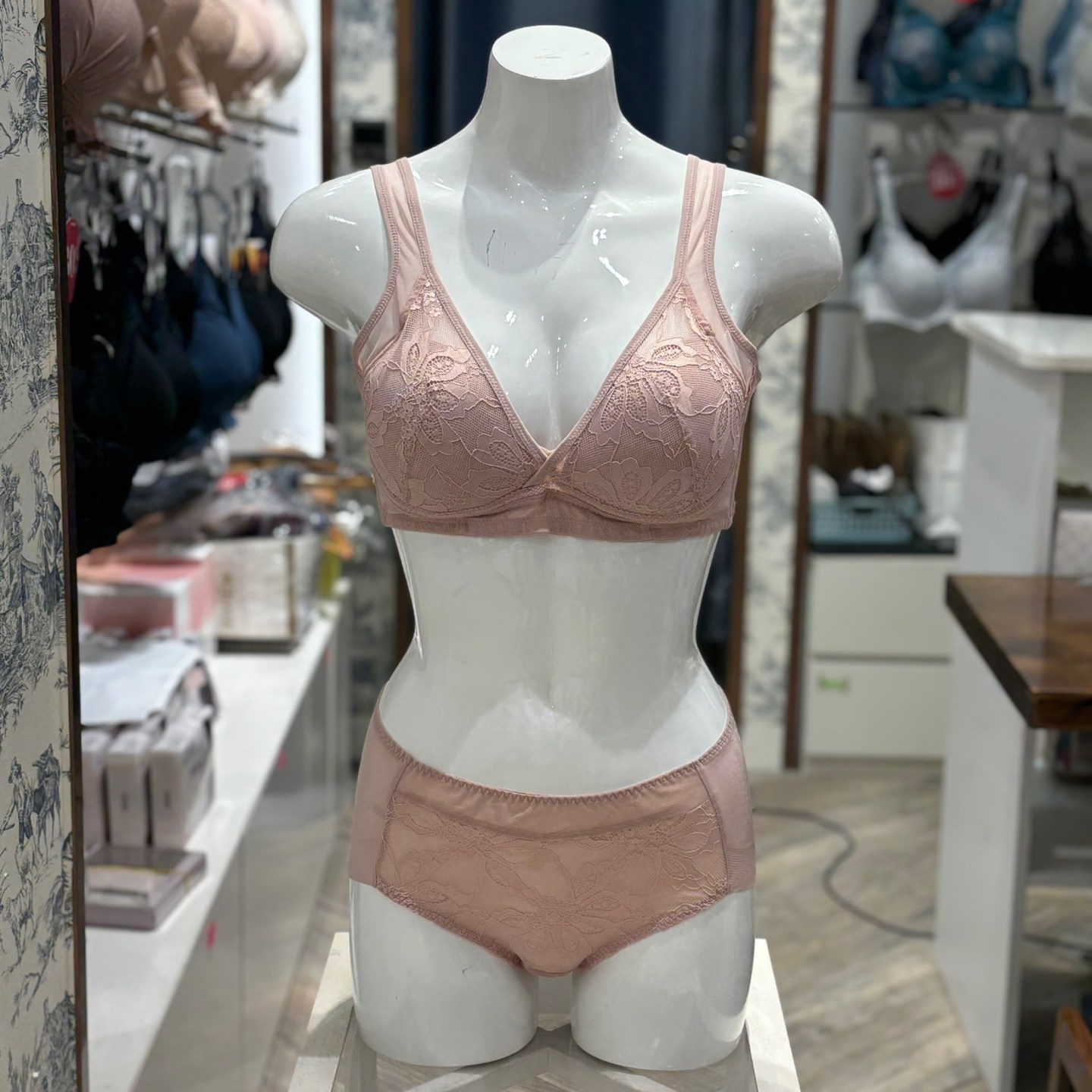 비비안 비비안 브라 세트팬티 PSK 100 BR5974S PT5974P