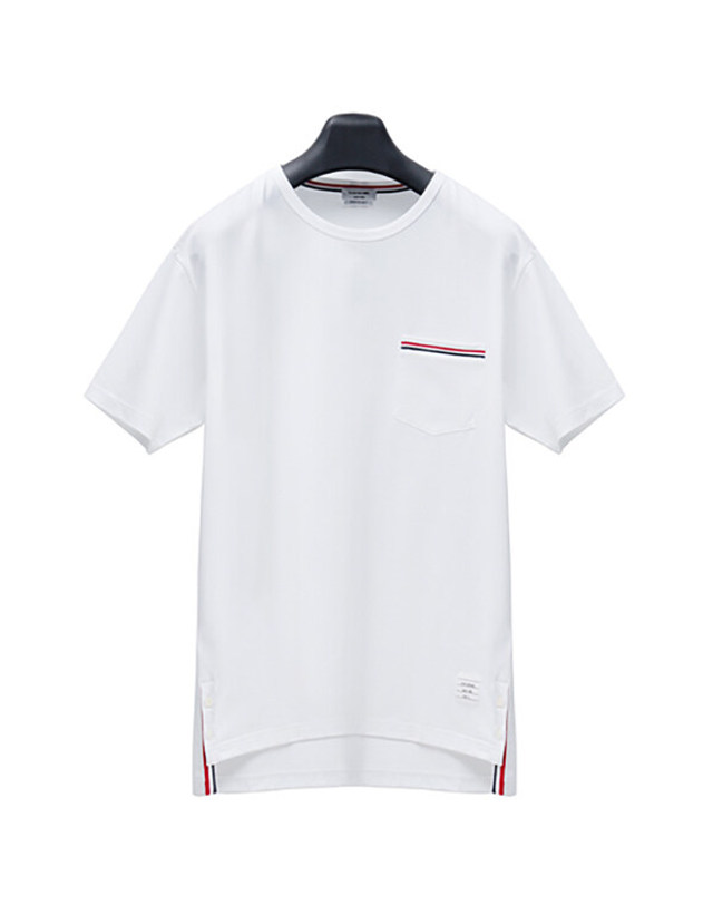 톰브라운 THOM BROWNE 톰브라운 RWB 포켓 엣지 티셔츠 MJS010A01454-100 63438374
