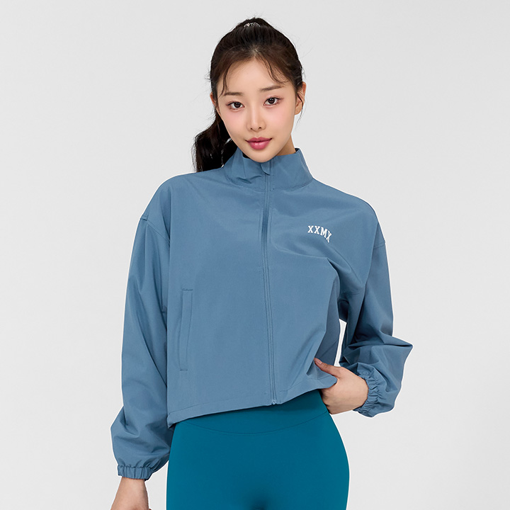젝시믹스 젝시믹스 핫버닝 업 하이넥 크롭 자켓 문라이트블루