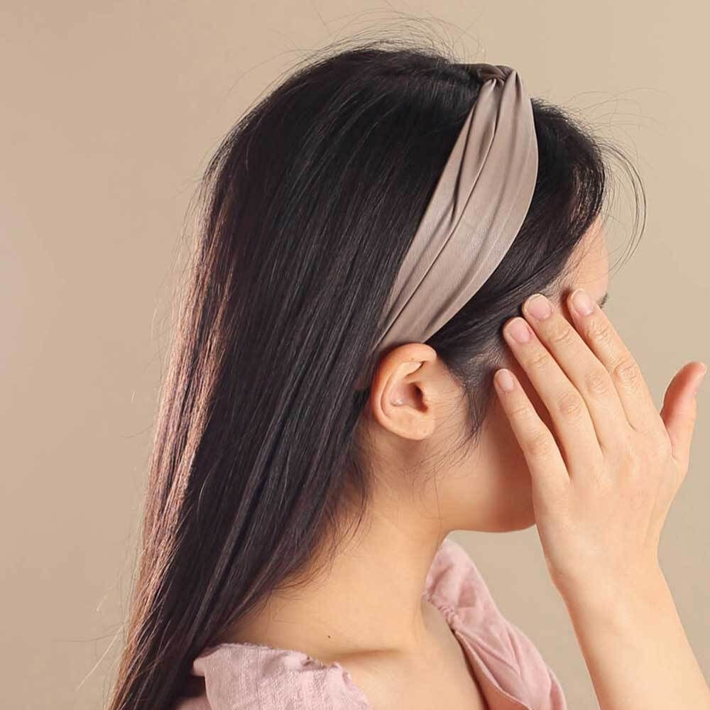 홈앤힐링 와이드 반다나 포인트 헤어 밴드 꼬임 얇은 넓은 가죽 안아픈 머리띠 심플한