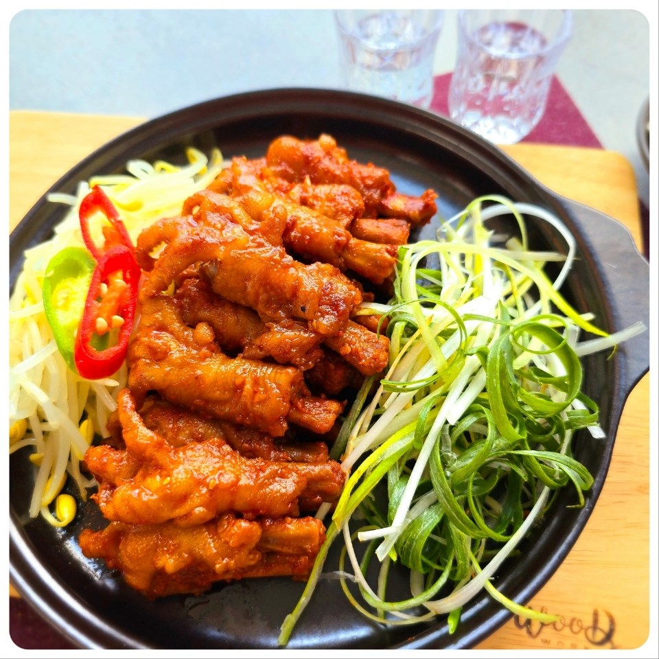 이야기 베베포차 직화 튤립닭발 300g 2인분 1개