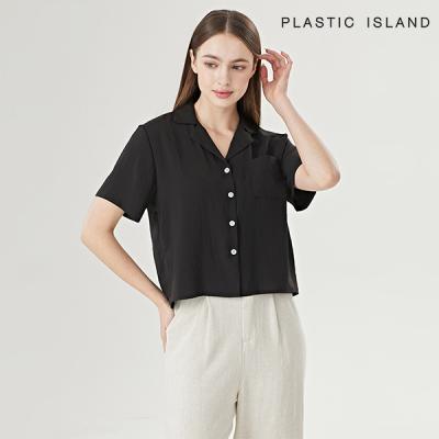 플라스틱아일랜드 매장정품 플라스틱아일랜드 베이직 오픈 카라 포켓 반팔 블라우스 PQTWB030