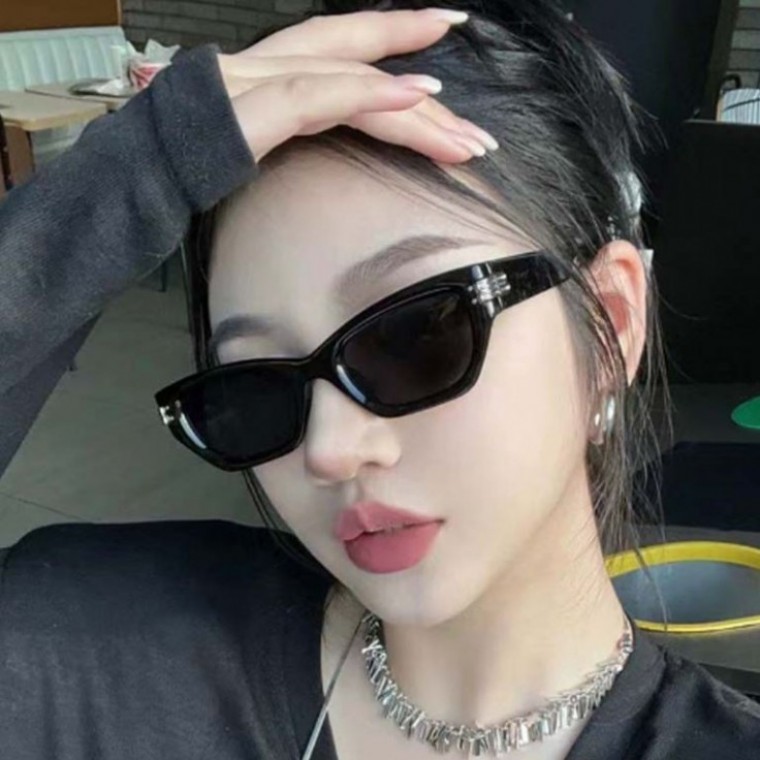 긱시크 아시안핏 y2k 빈티지 오버핏 뿔테선글라스