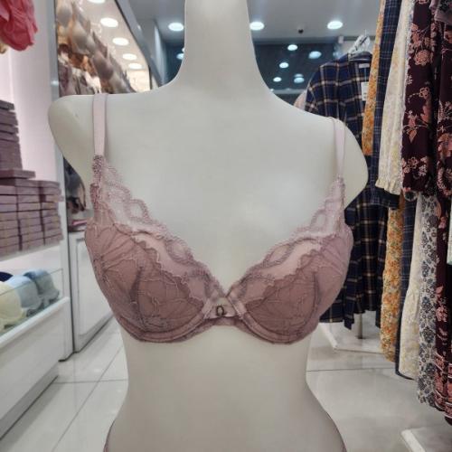 비비안 플랫한자수 자가드레이스브라 BR1855A