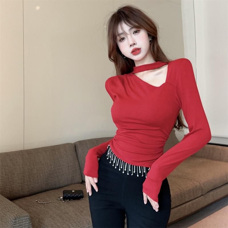 지9차이나 원 숄더 사이드 브이 트임 슬림핏 홀터 넥 티셔츠