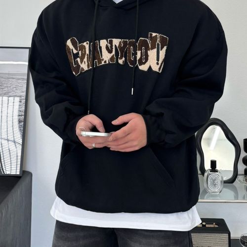 아워클로젯 코우 부클 레터링 자수 오버핏 후드티