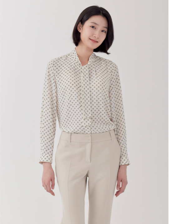 지센 지센 여성 도트변형 타이블라우스 색상2종 IV아이보리 100 LFWSP202