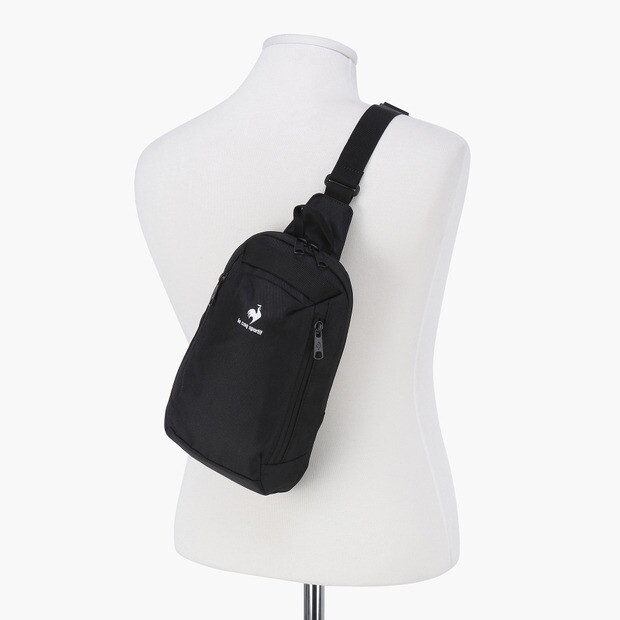 르꼬끄스포르티브 르꼬끄 공용 에센셜 스포츠 슬링백 QO323ABG74-BLK-EDM LE1217409157