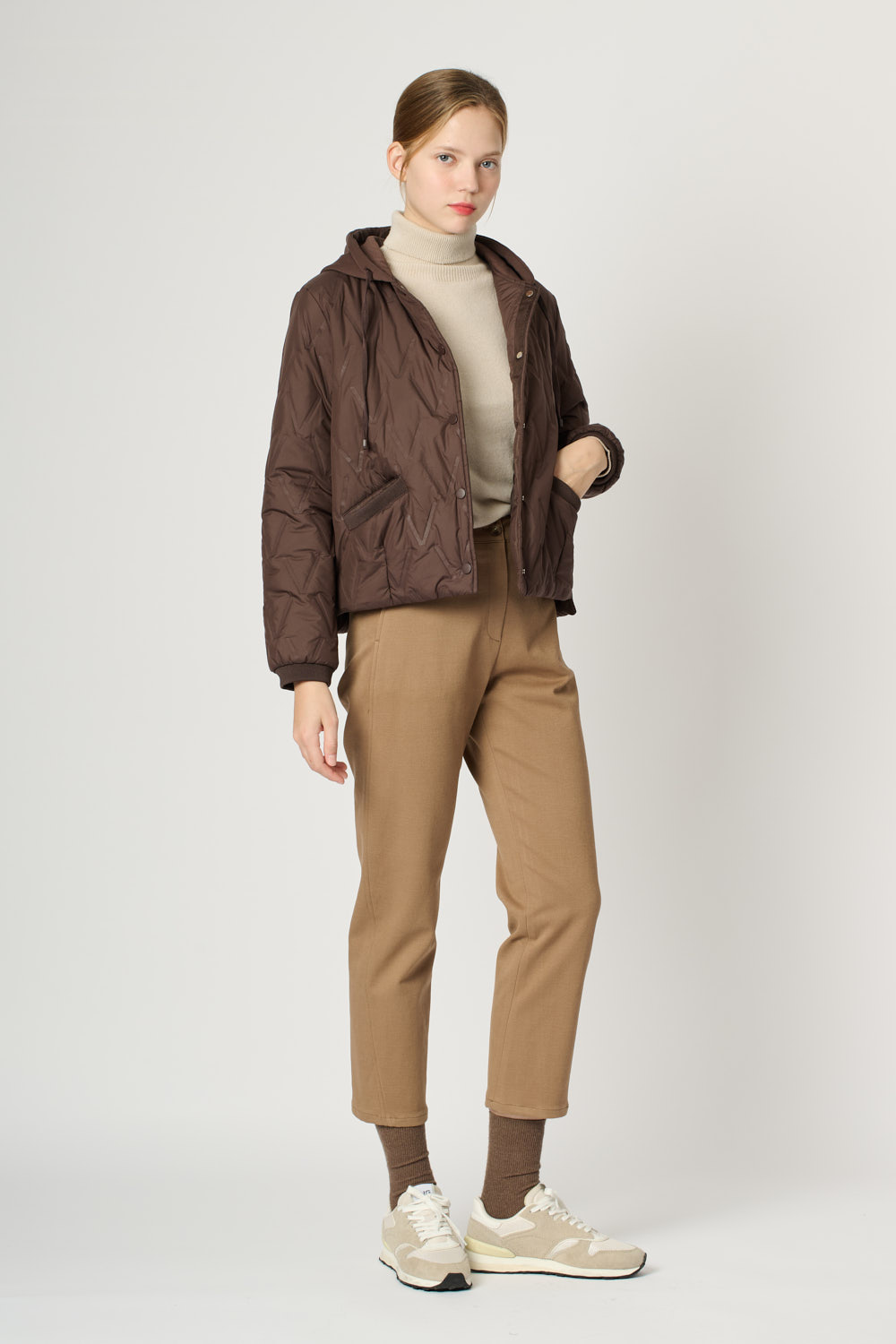 BCBG 비씨비지 BCBG 후드 퀼팅점퍼 B4W9Y997 401369