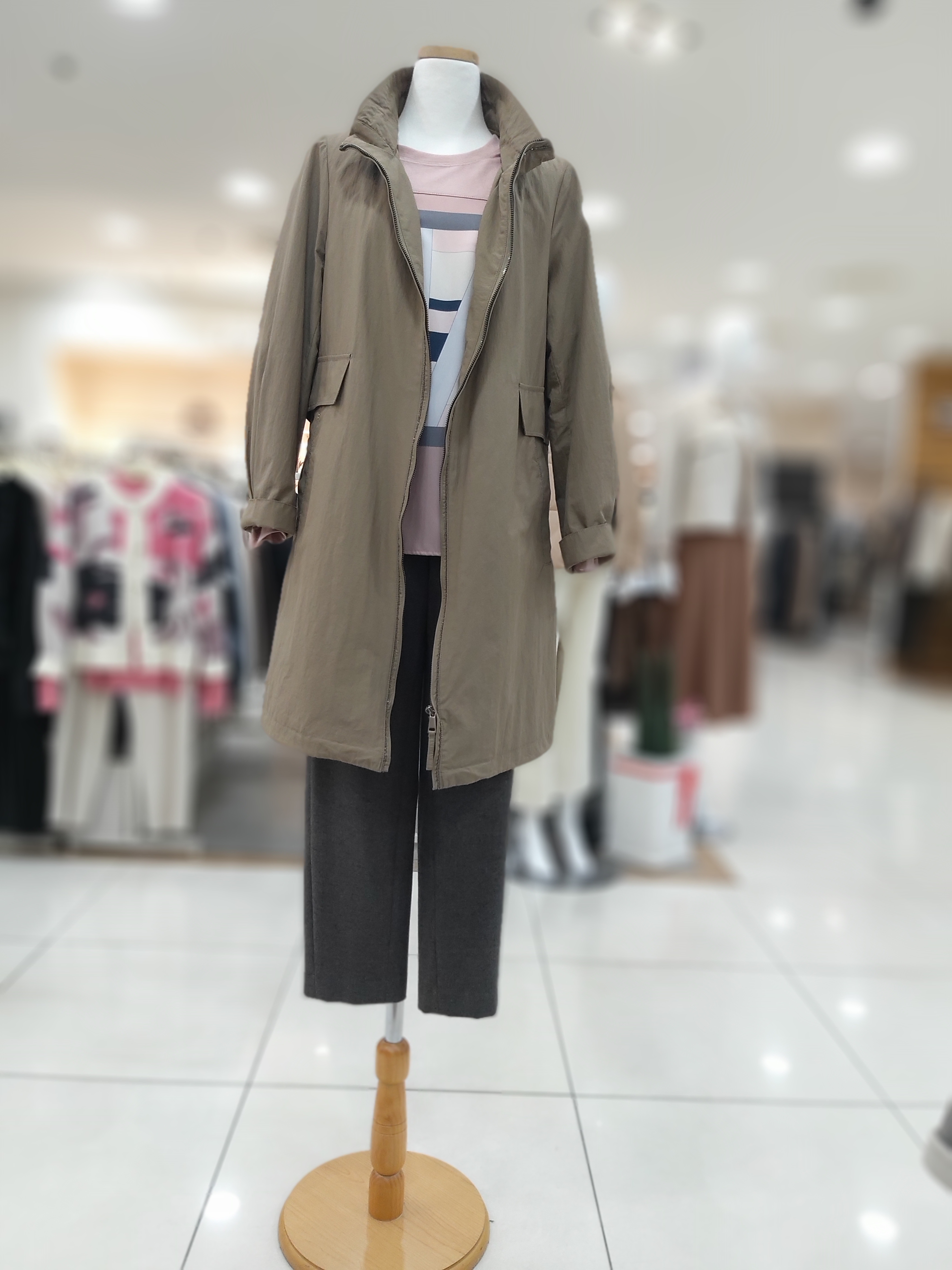 크레송 크레송 숄카라 하프점퍼 LFCFYP02