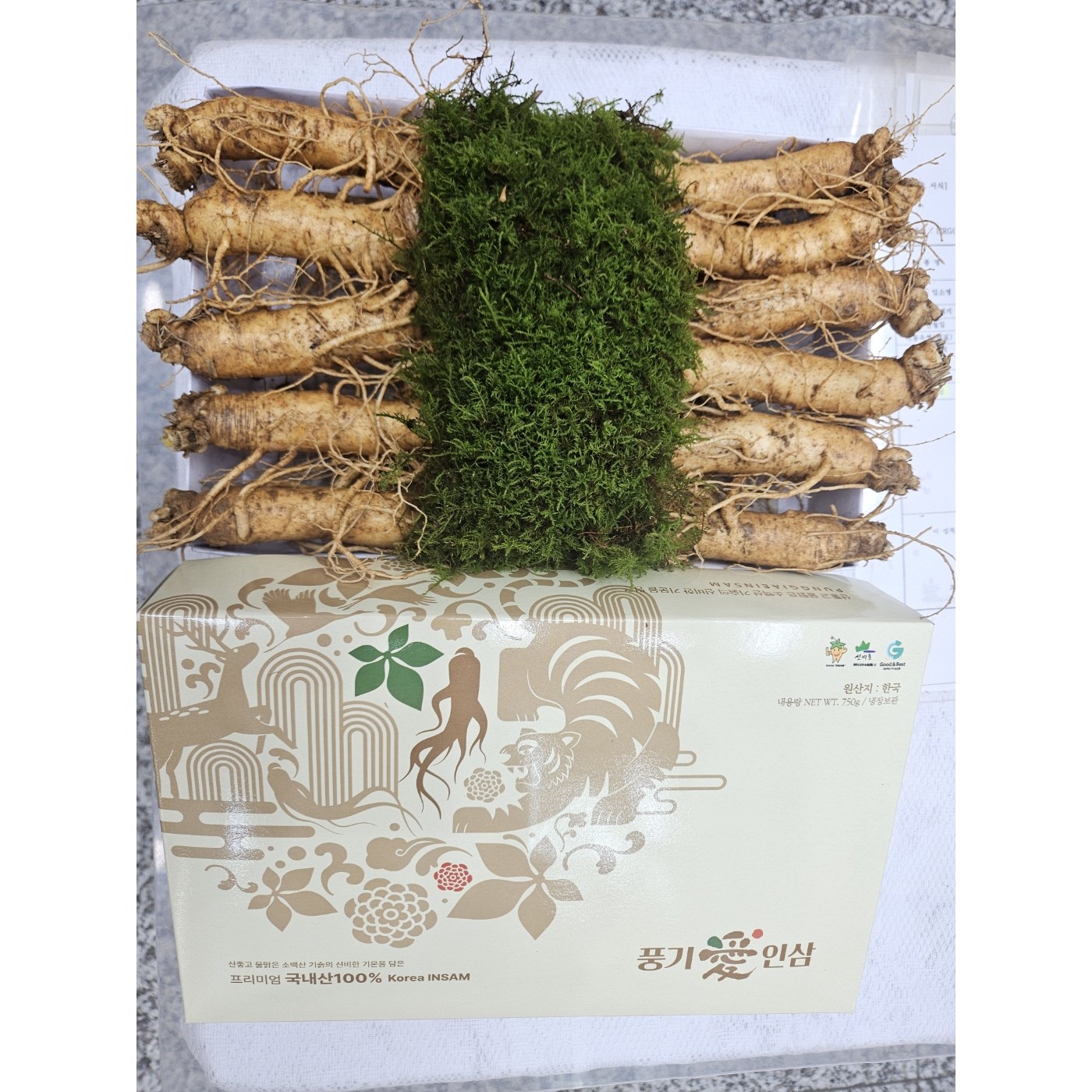 실속형 풍기인삼 소굵기 600g 무료택배 5년근 6년근 9-12뿌리 현대만석인삼사 1세트