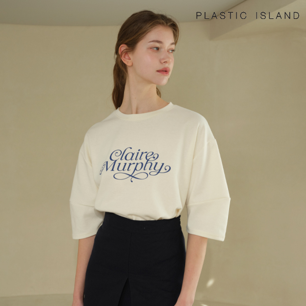 플라스틱아일랜드 플라스틱아일랜드 심플 레터링 라운드넥 루즈핏 반팔 티셔츠 PRTWT021 560012