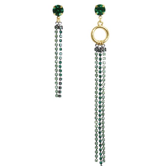 M.M.D 엠엠디 Unbalanced greeny cubic earrings