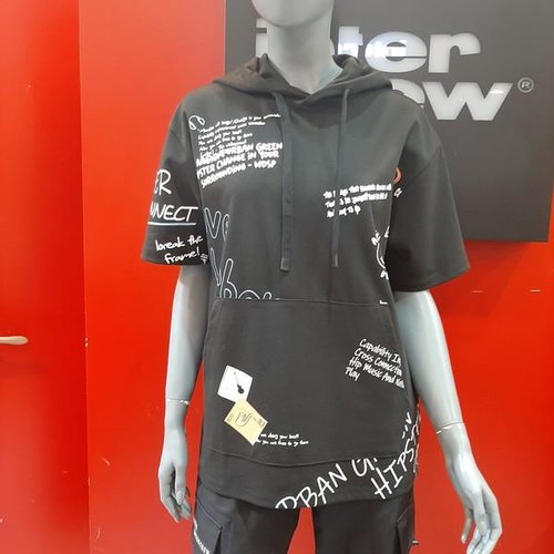 인터크루 인터크루 인터크루 가볍고 키치 레터링 믹스 후드 반팔 티셔츠 SWITX2TH32ABK