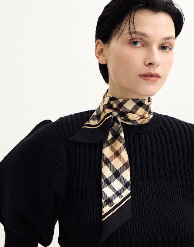 매장정품 닥스 DAKS WOMENS ACCESSORIES 스트라이프 실크 스카프 DCSC5F987BK 1790601