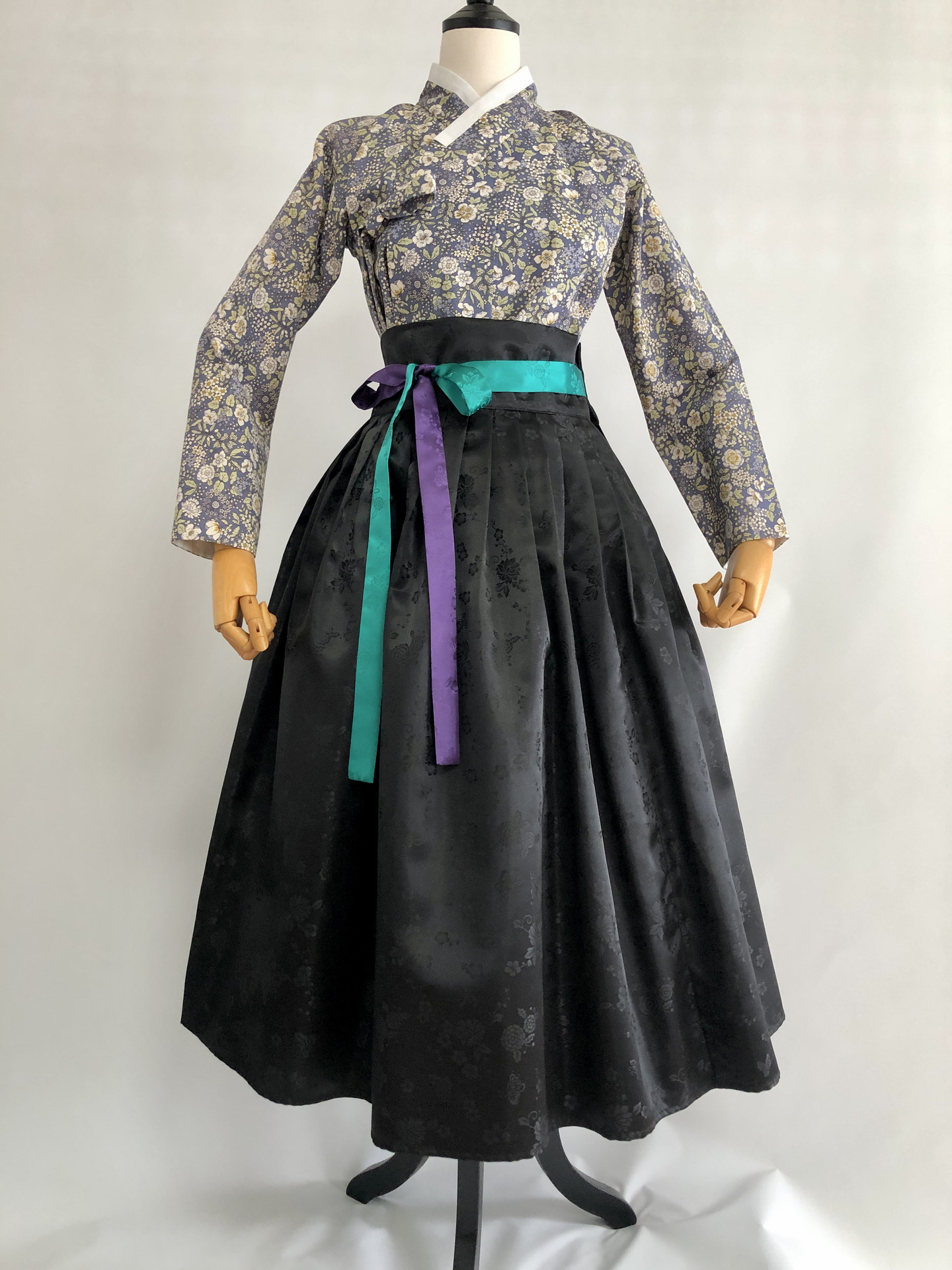 생활한복 허리치마 꽃과나비 양단 허리치마 단미의 바늘꽃이야기