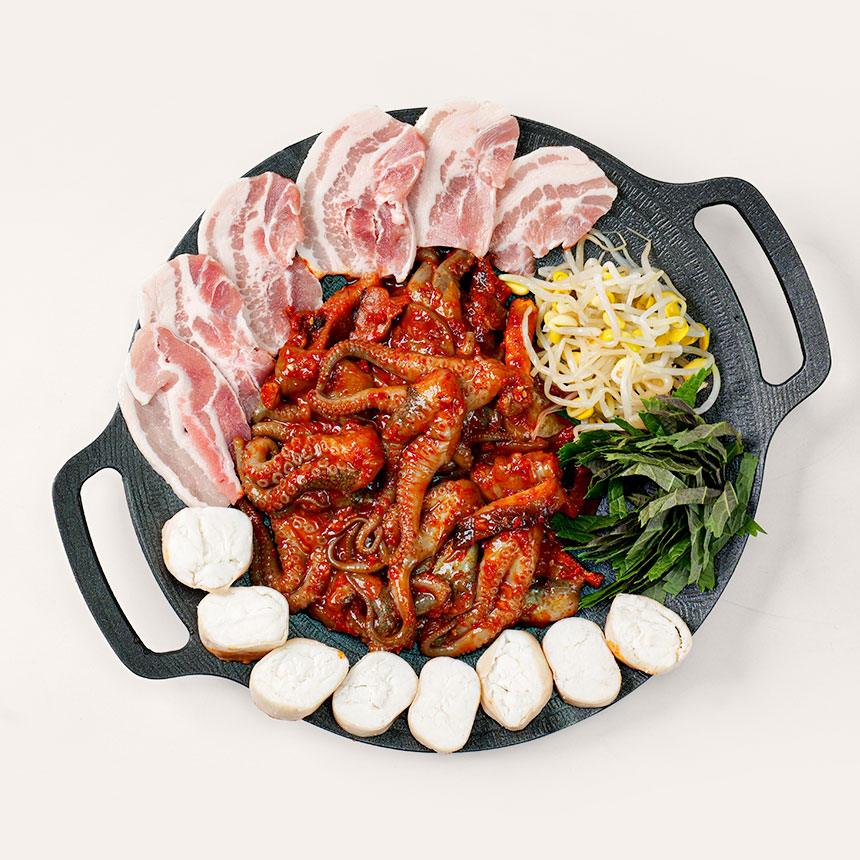 을지옥 양념 대창 쭈꾸미 볶음 맛집 500g 3팩 냉동 밀키트 캠핑 집들이 음식
